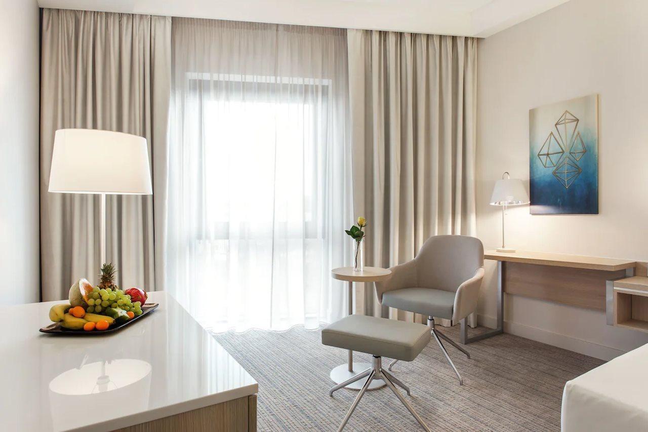 Courtyard By Marriott Vilnius City Center Kültér fotó