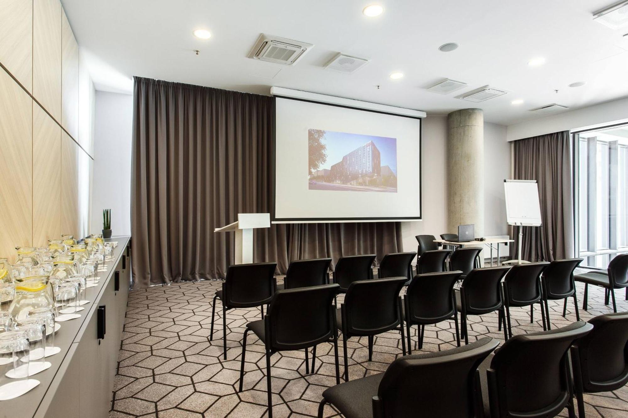 Courtyard By Marriott Vilnius City Center Kültér fotó